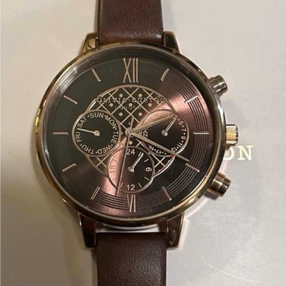 OLIVIA BURTON WATCH WITH 38mm BROWNISH ROSE  GOLD CHRONOGRAPH FACE.